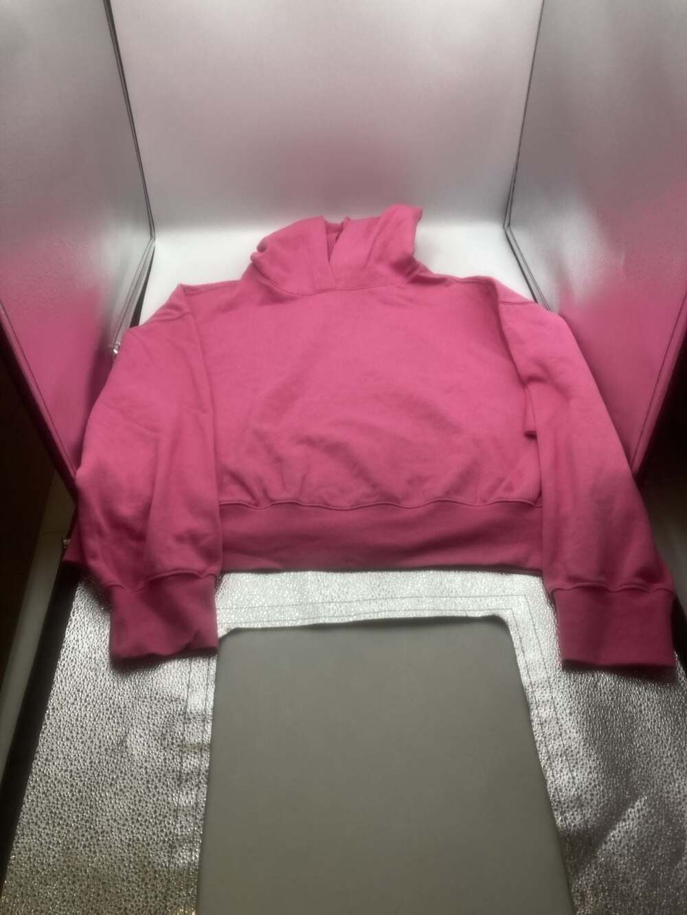 Old Navy Women's Cropped Pullover Hoodie in Pink, Size XL - Picture 1 of 6